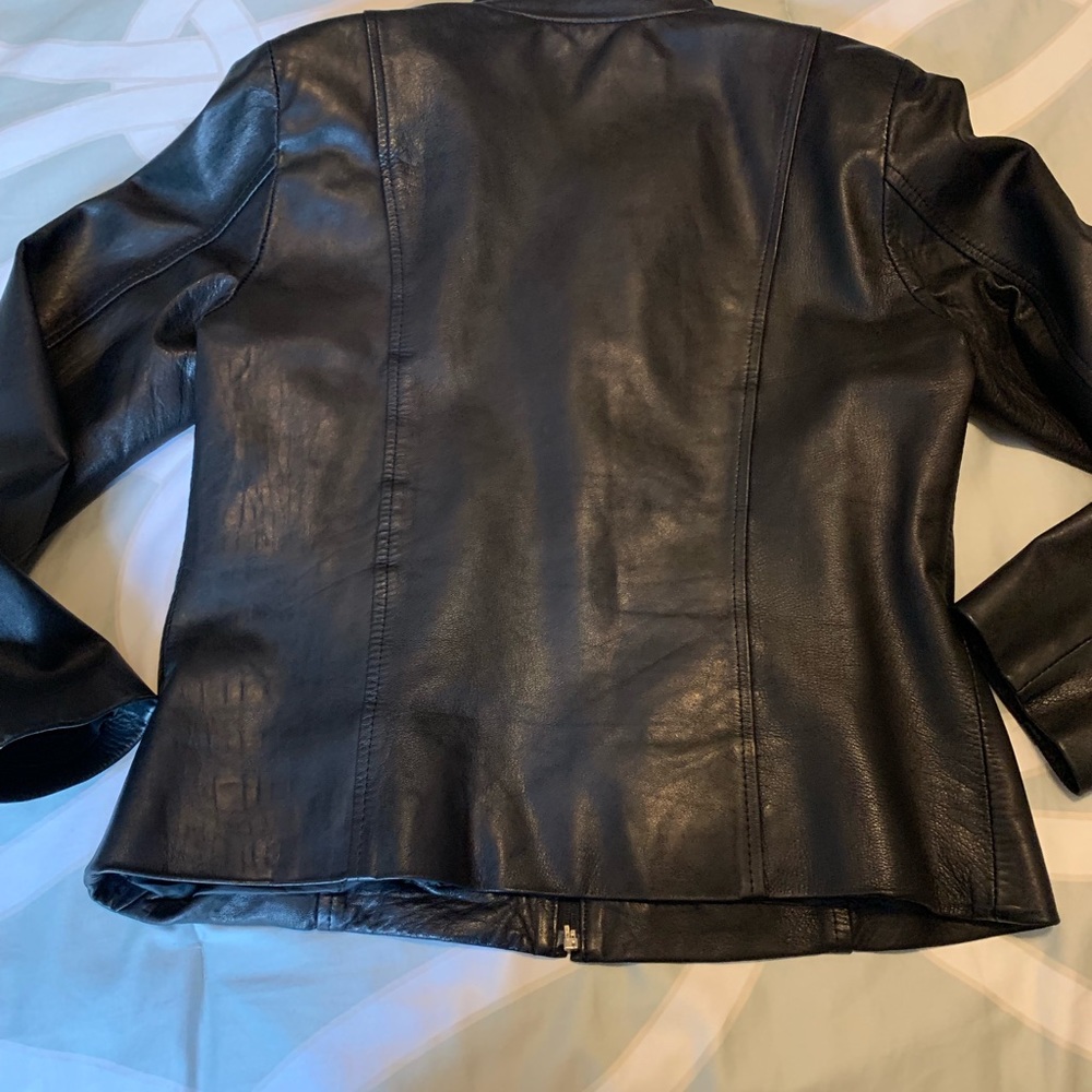 Leather jacket - Picture 5 of 6